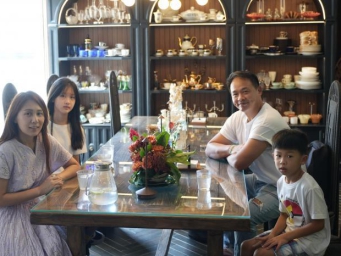 台湾“圆满大叔”康永明：跨越海峡的寻根者与追梦人